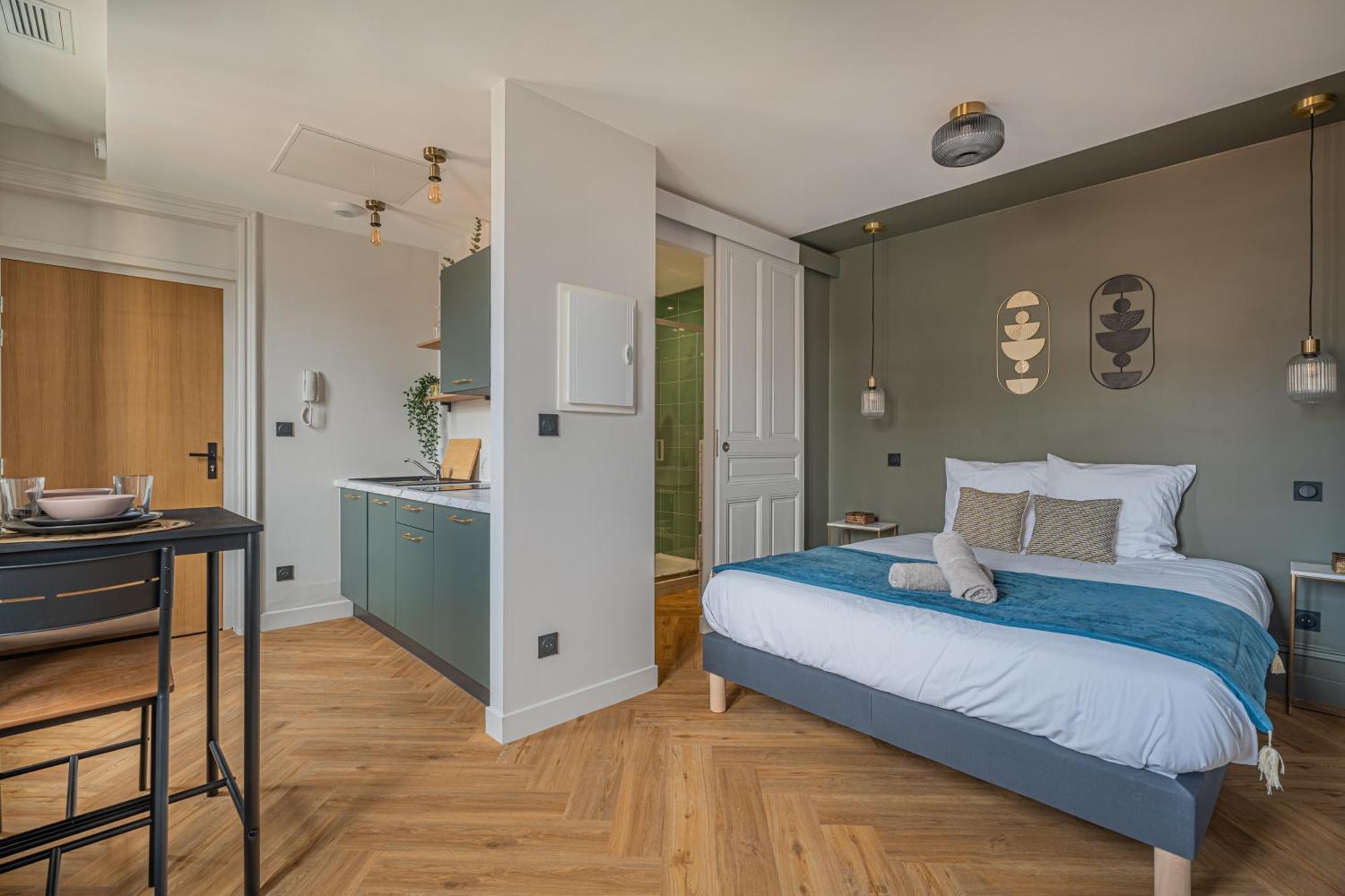 Le Felix Appart'Hotel Роман-сюр-Изер Экстерьер фото