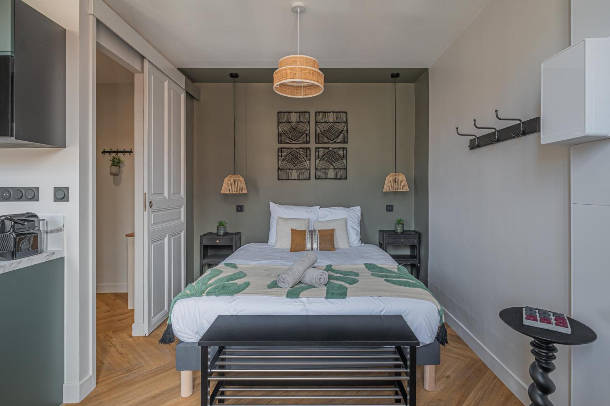 Le Felix Appart'Hotel Роман-сюр-Изер Экстерьер фото